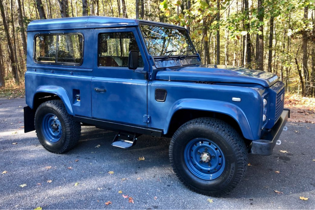 Sold: 1995 Land Rover Defender 90-1