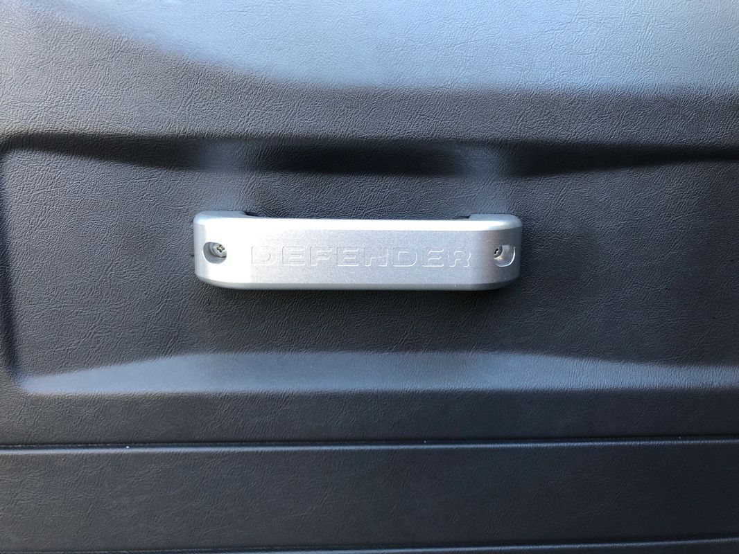 Sold: 1995 Land Rover Defender 90