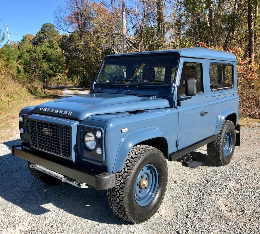 Sold: 1995 Land Rover Defender 90