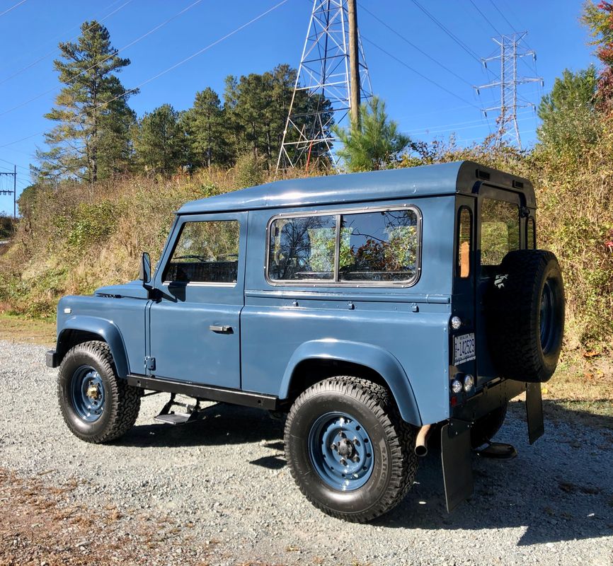 Sold: 1995 Land Rover Defender 90