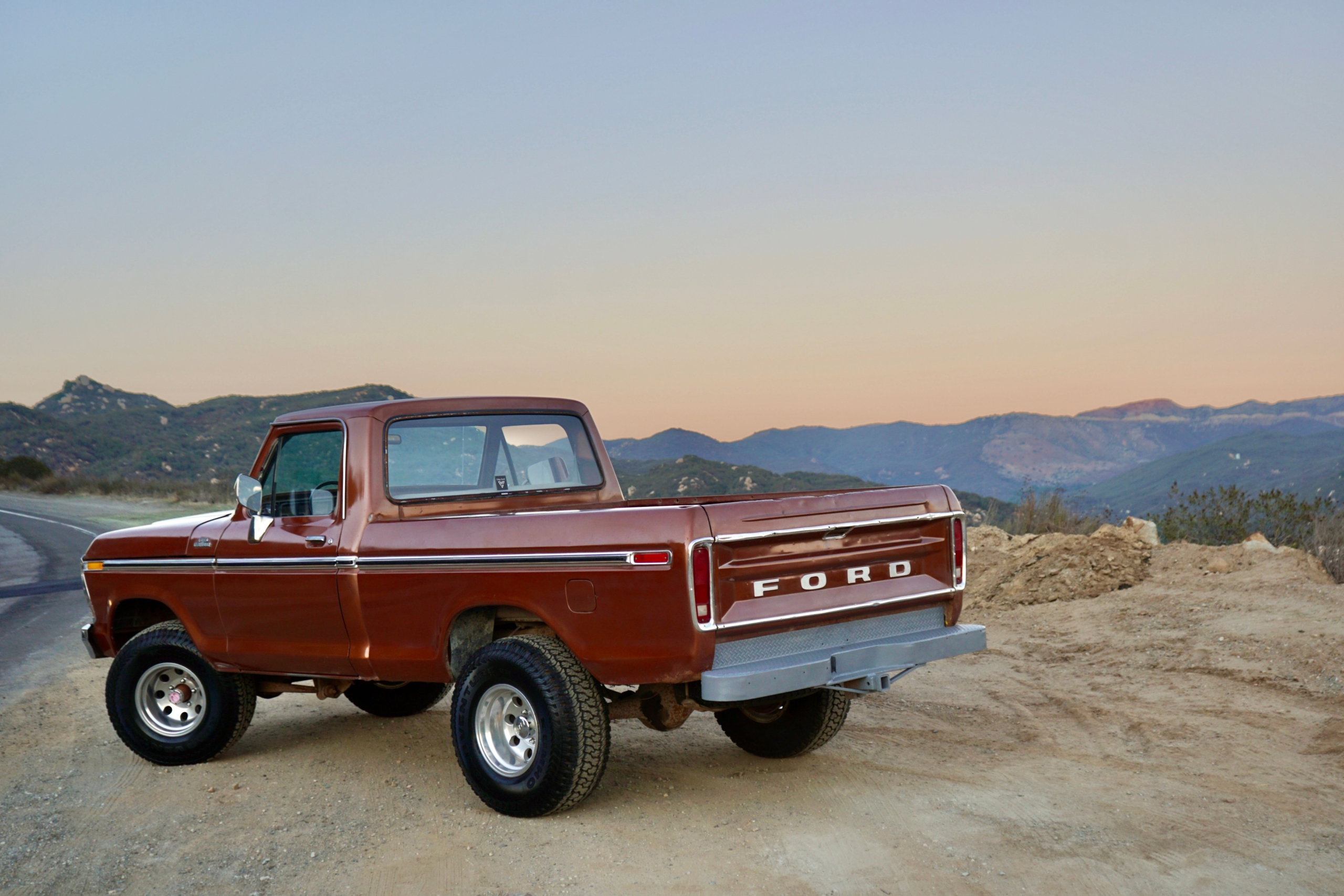 Sold: 1978 Ford F-150 Ranger Short Bed