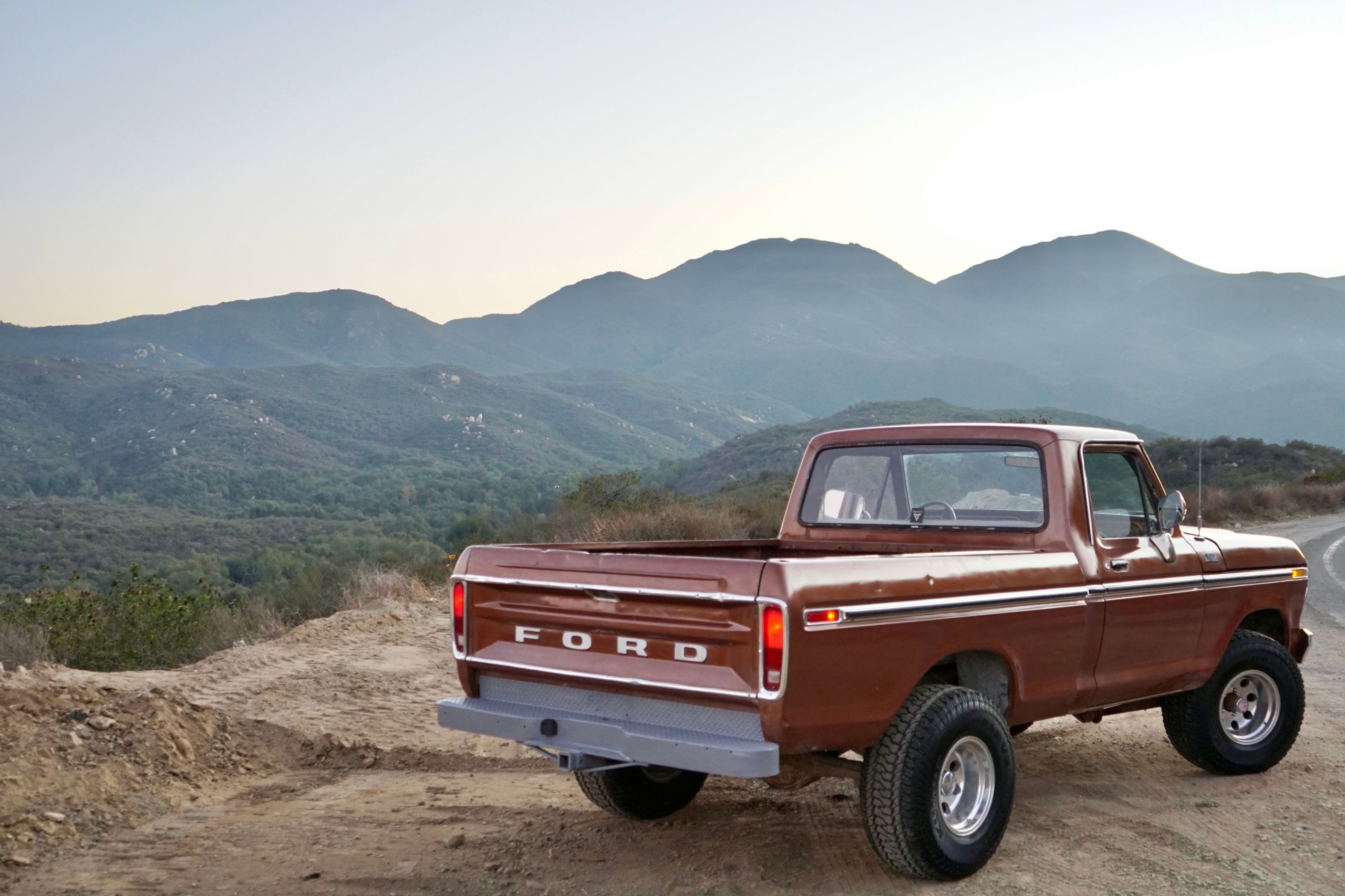 Sold: 1978 Ford F-150 Ranger Short Bed