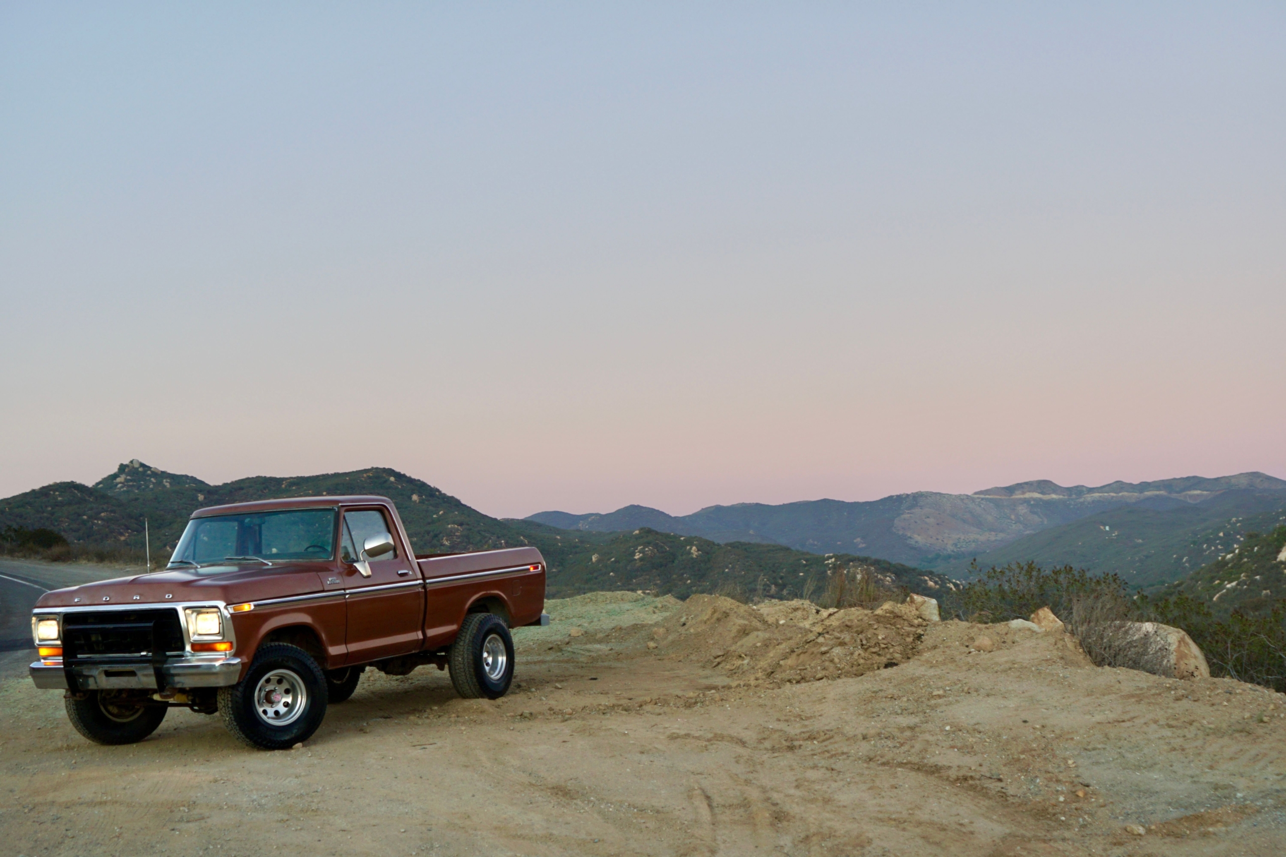 Sold: 1978 Ford F-150 Ranger Short Bed