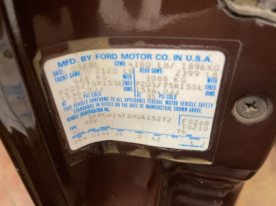 Sold: 1987 Ford Bronco II XL