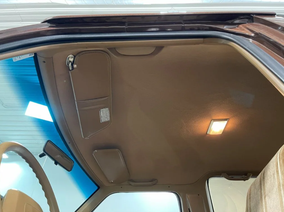 Sold: 1987 Ford Bronco II XL - 3