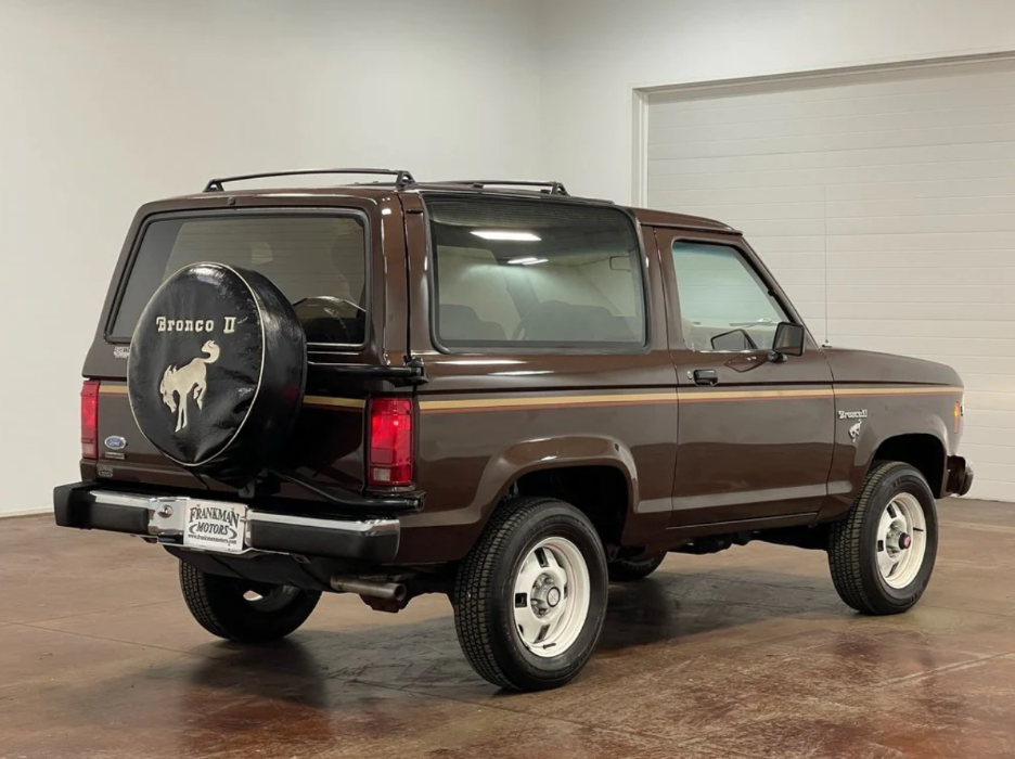 Sold: 1987 Ford Bronco II XL