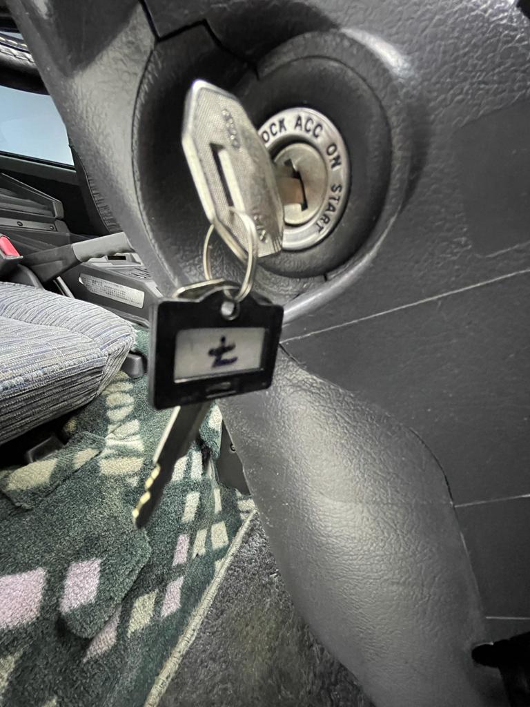 Sold: 1992 Mitsubishi Delica L300 Chamonix