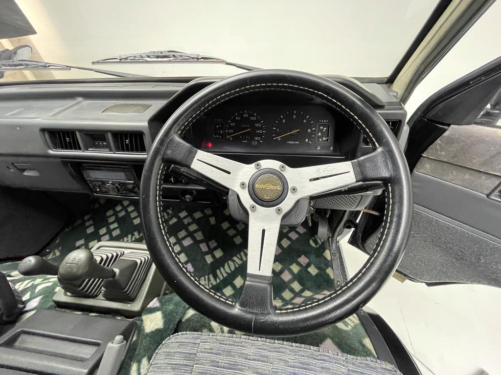 Sold: 1992 Mitsubishi Delica L300 Chamonix