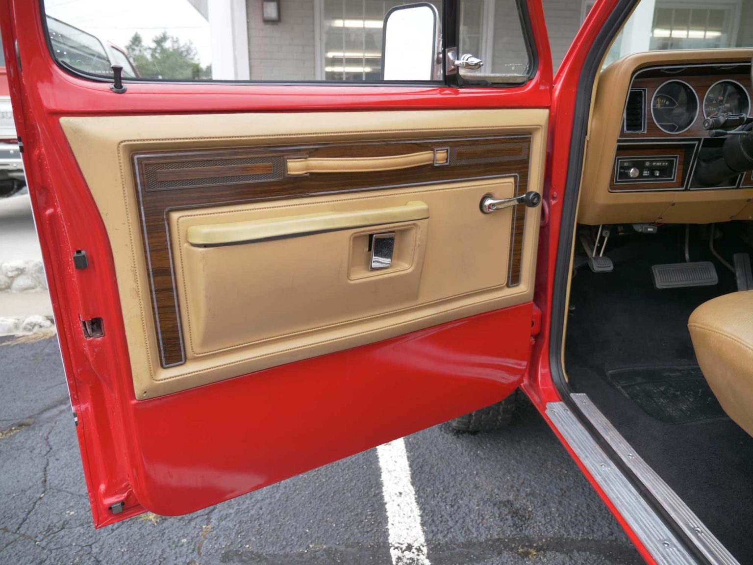 1985 Dodge Power Ram W150 Custom 4x4