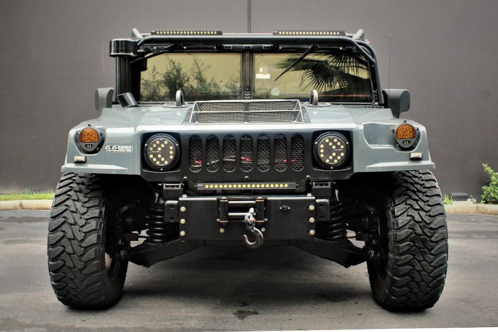 Sold: 1999 Hummer H1-1