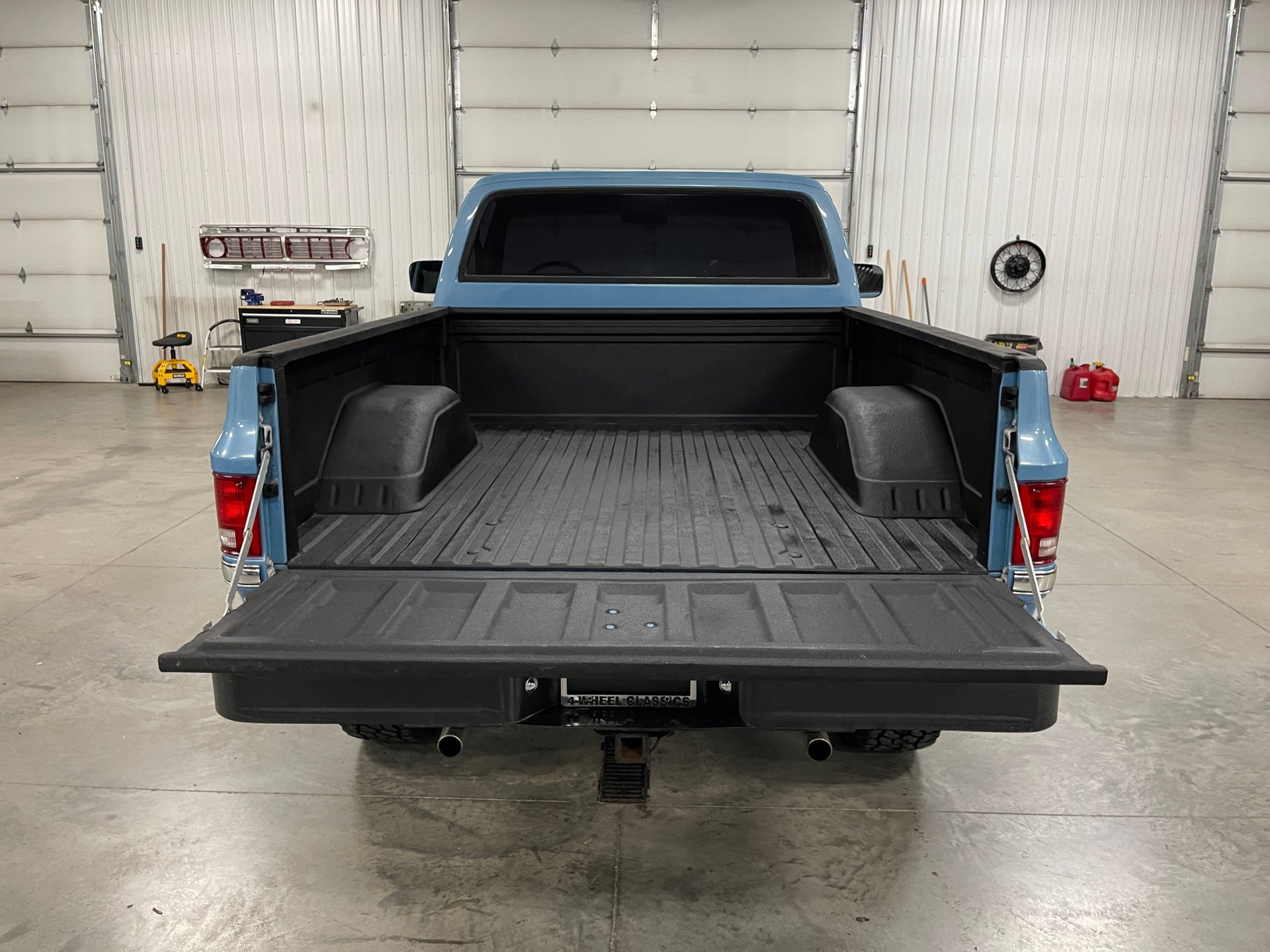 Sold: 1983 Chevrolet K10