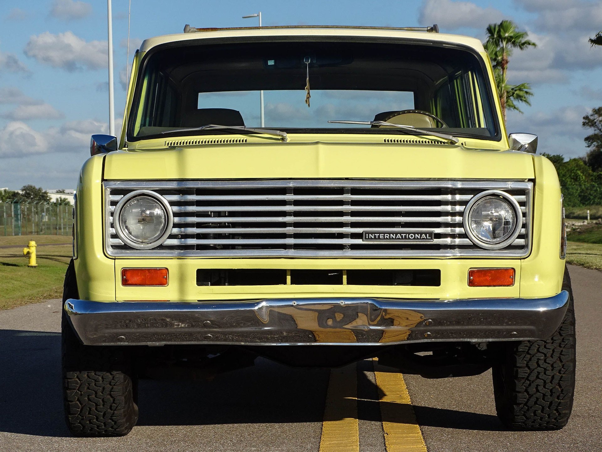 Sold: 1974 International Harvester Travelall