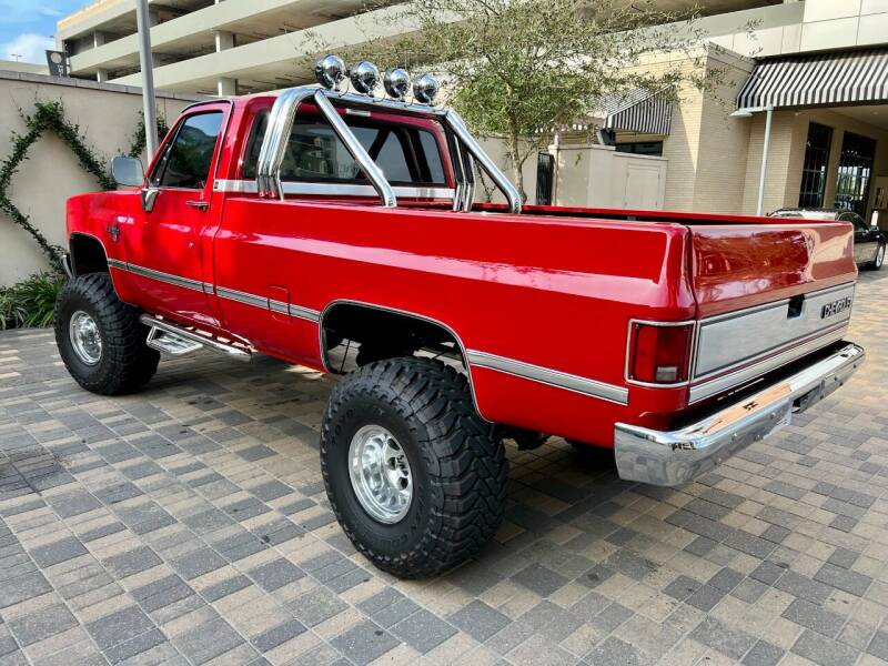 Sold: 1986 Chevrolet K10 Silverado