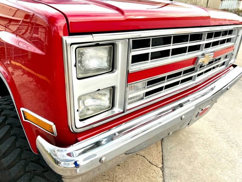 Sold: 1986 Chevrolet K10 Silverado - 4