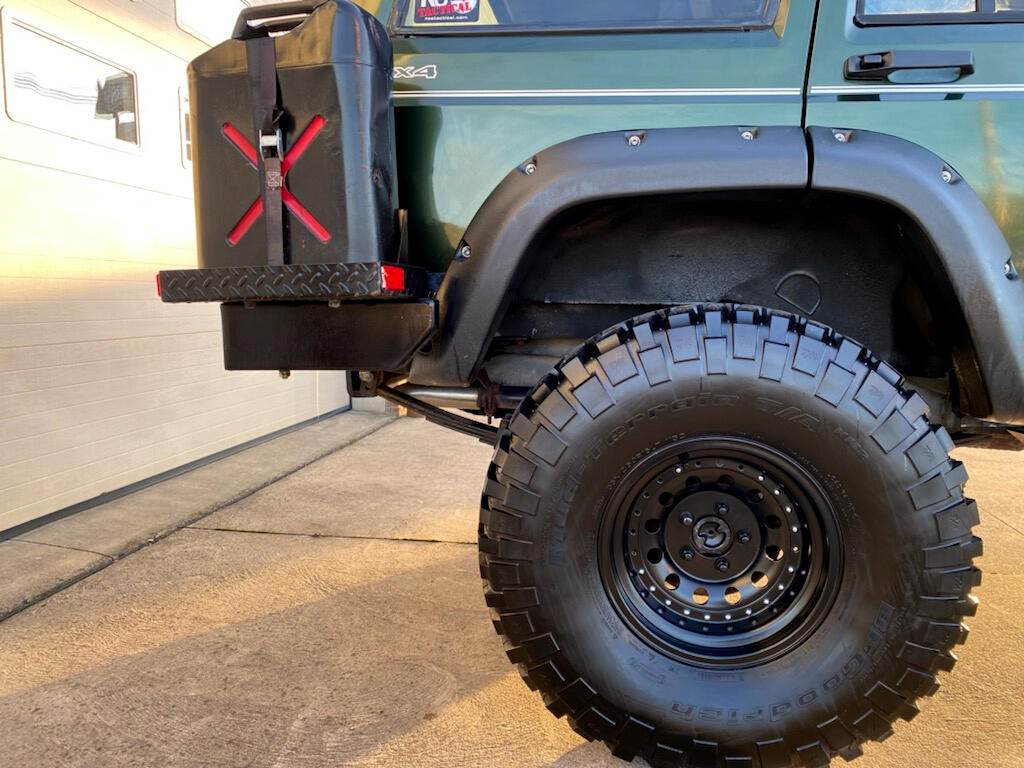 Sold: 1996 Jeep Cherokee XJ