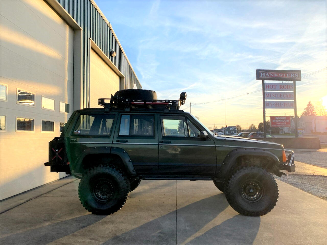 Sold: 1996 Jeep Cherokee XJ