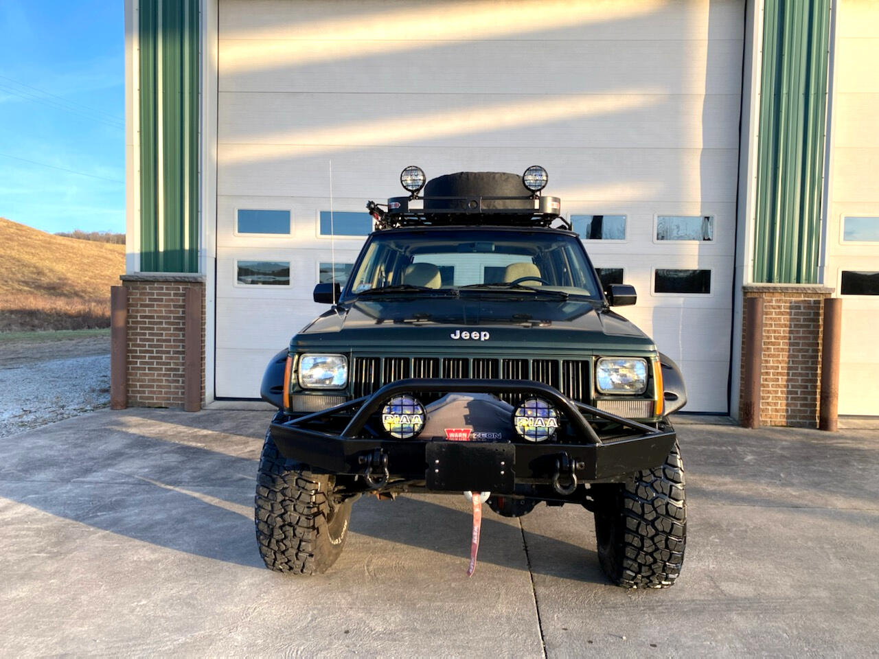 Sold: 1996 Jeep Cherokee XJ