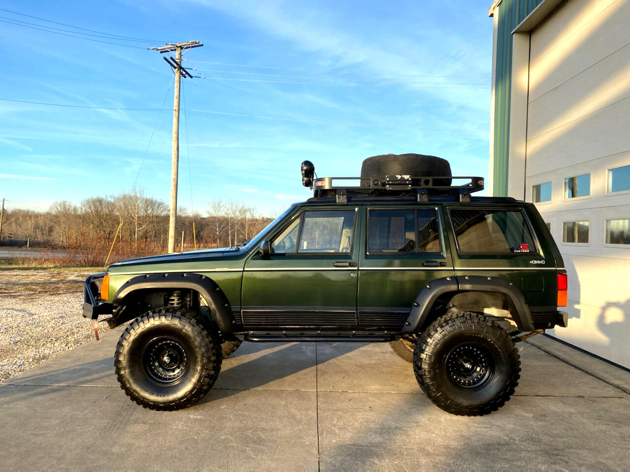 Sold: 1996 Jeep Cherokee XJ