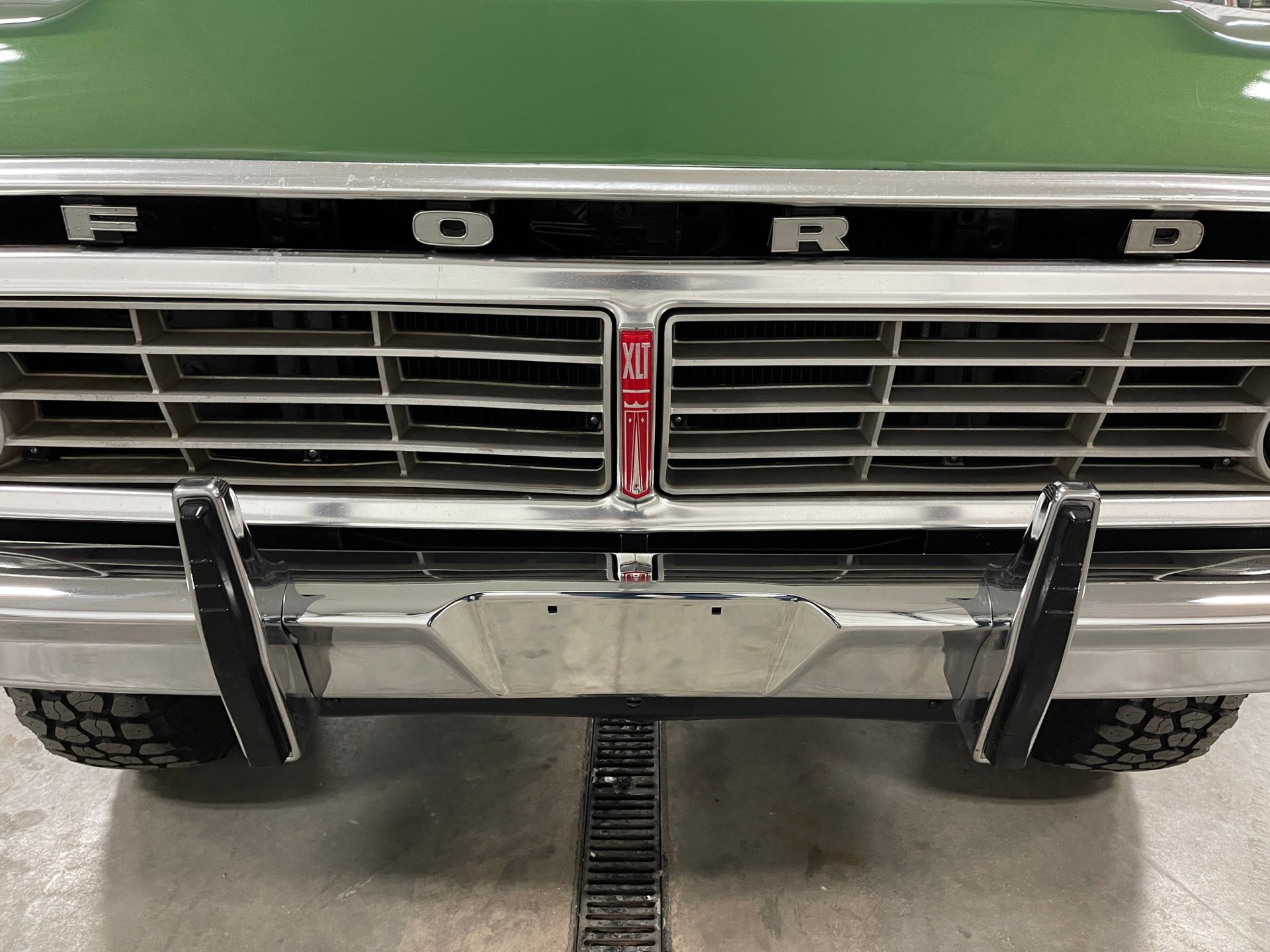 Sold: 1974 Ford F-250 Ranger XLT