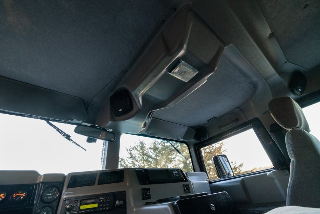 Sold: 1999 Hummer H1