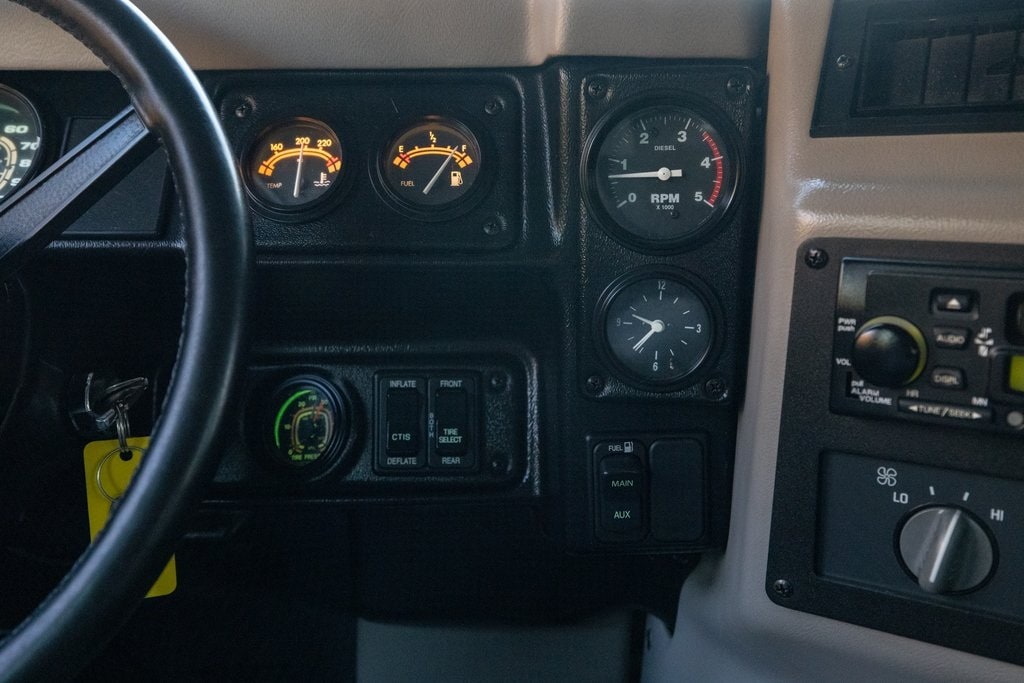 Sold: 1999 Hummer H1