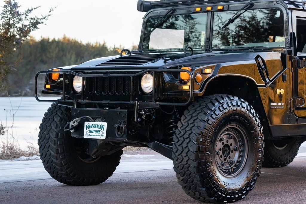 Sold: 1999 Hummer H1