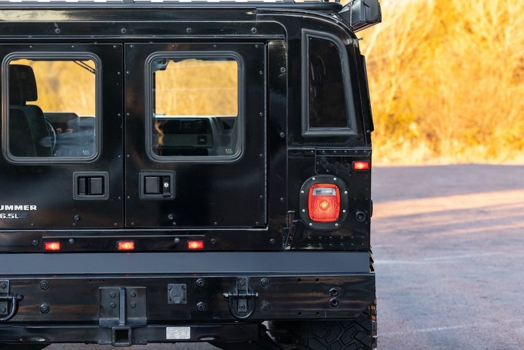Sold: 1999 Hummer H1