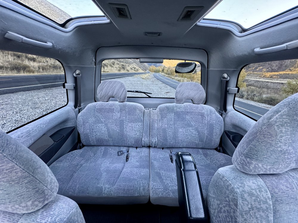 1998 Mitsubishi Delica L400 Spacegear