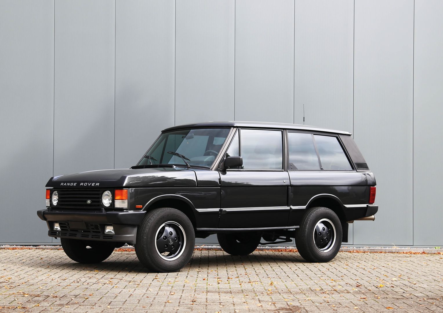 Sold: 1990 Range Rover Classic