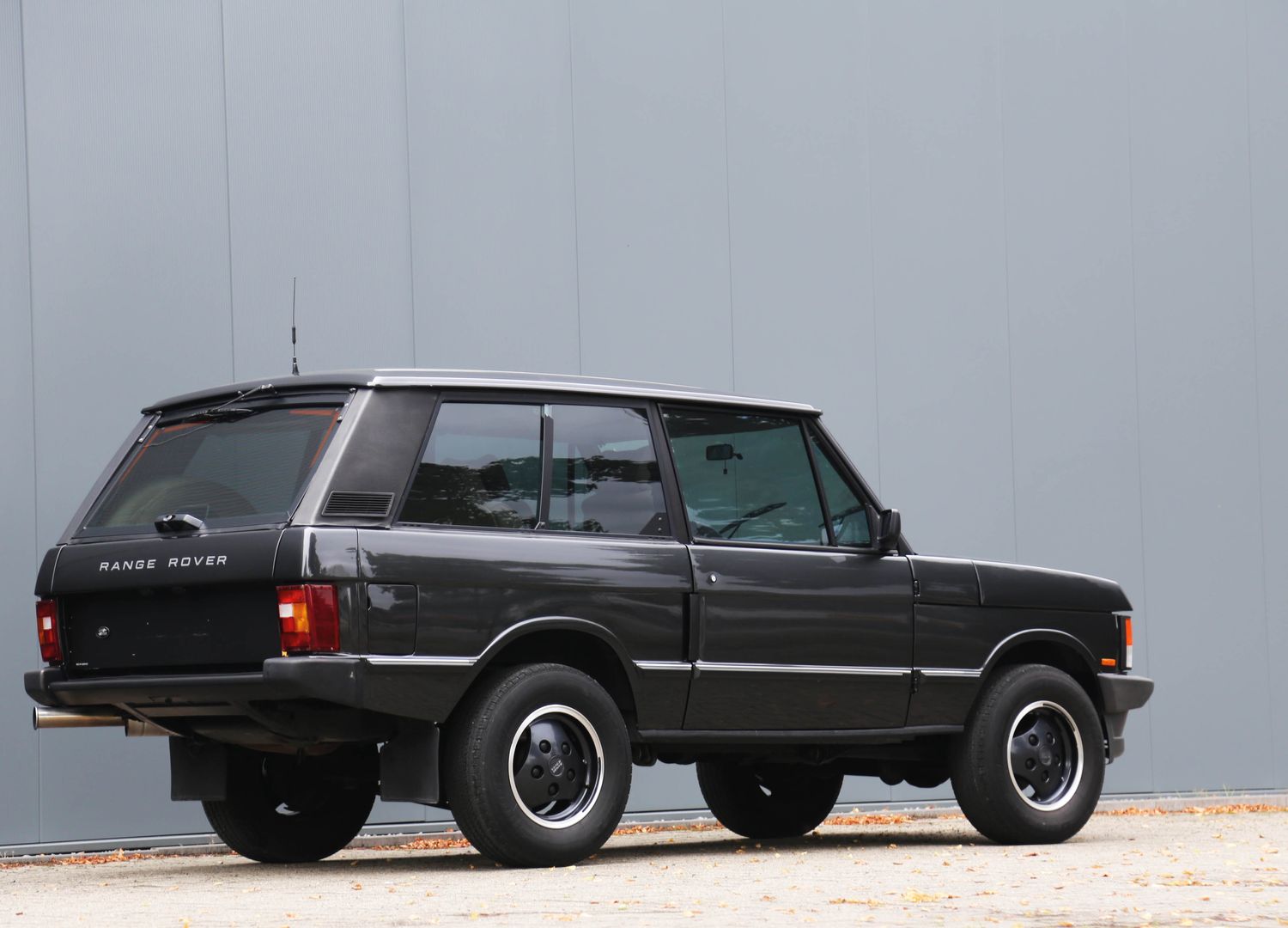 Sold: 1990 Range Rover Classic