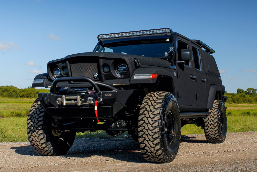 Sold: 2020 Jeep Gladiator Overland 4D Crew Cab-1