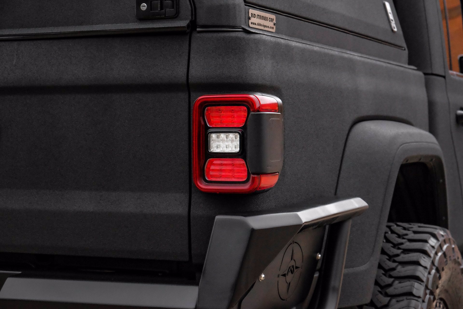 Sold: 2020 Jeep Gladiator Overland 4D Crew Cab