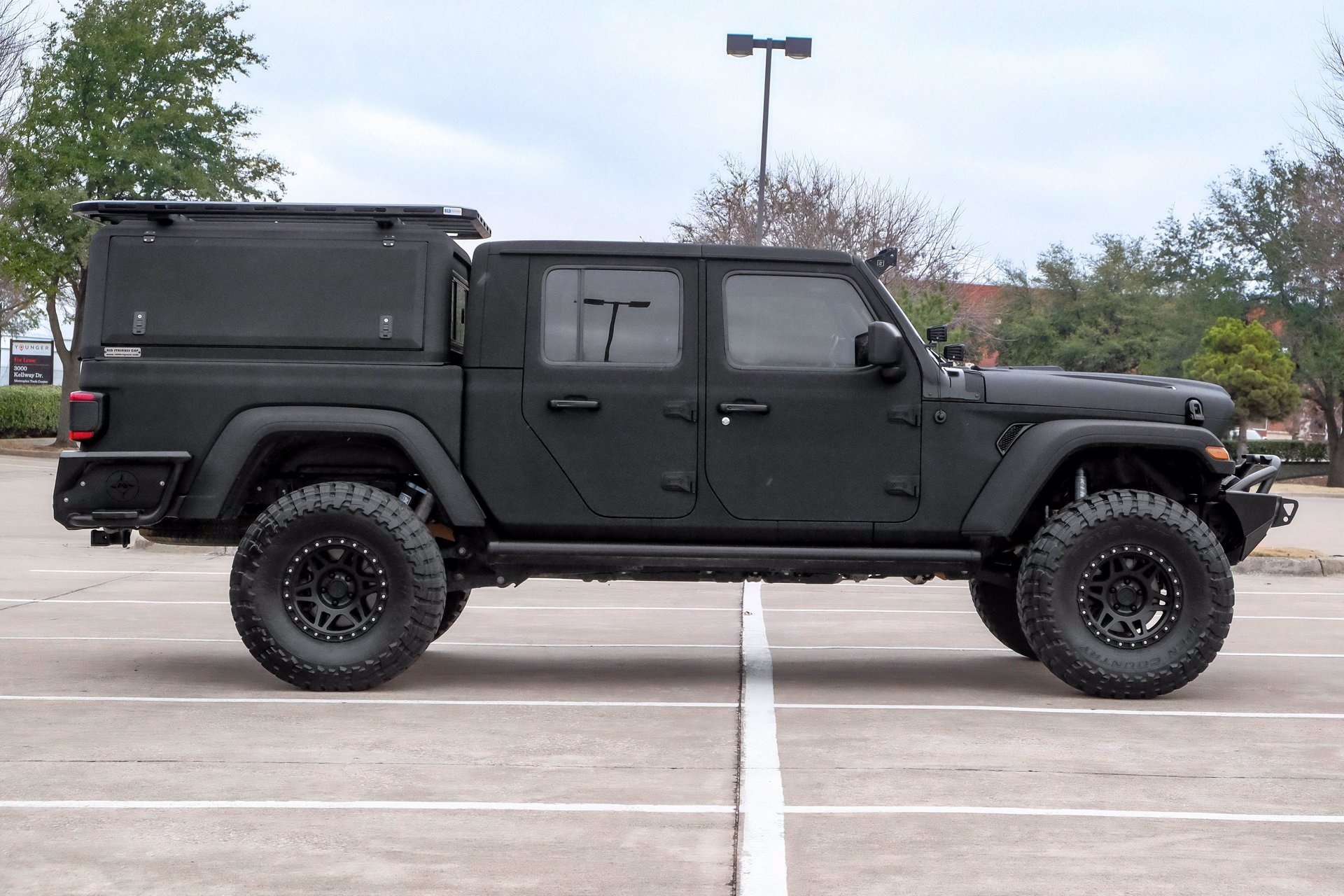 Sold: 2020 Jeep Gladiator Overland 4D Crew Cab