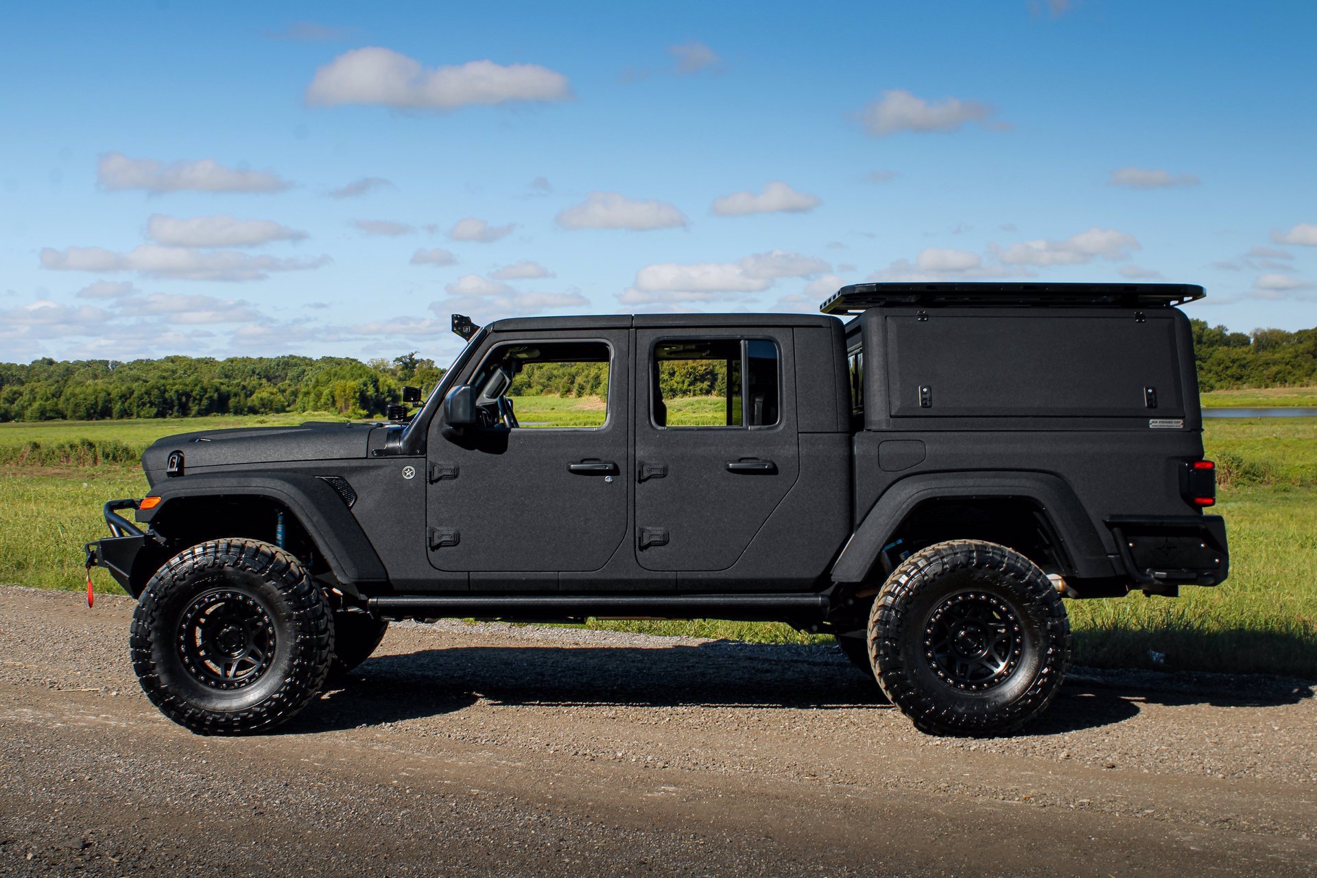 Sold: 2020 Jeep Gladiator Overland 4D Crew Cab