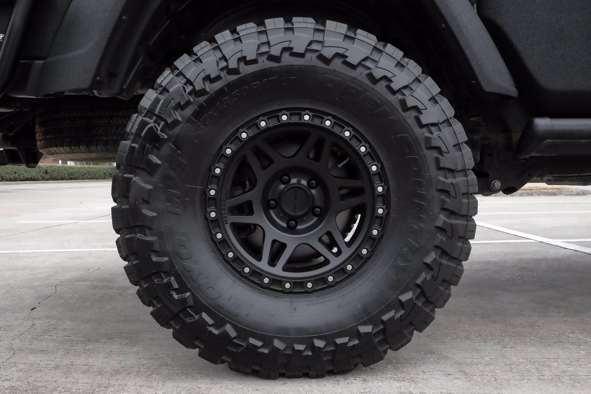 Sold: 2020 Jeep Gladiator Overland 4D Crew Cab