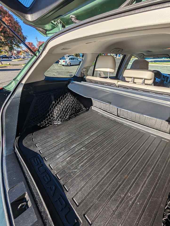 Sold: 2010 Subaru Outback 2.5i Limited