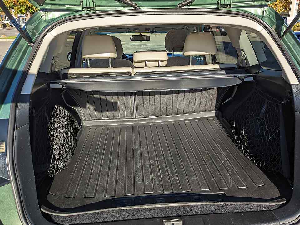 Sold: 2010 Subaru Outback 2.5i Limited - 5