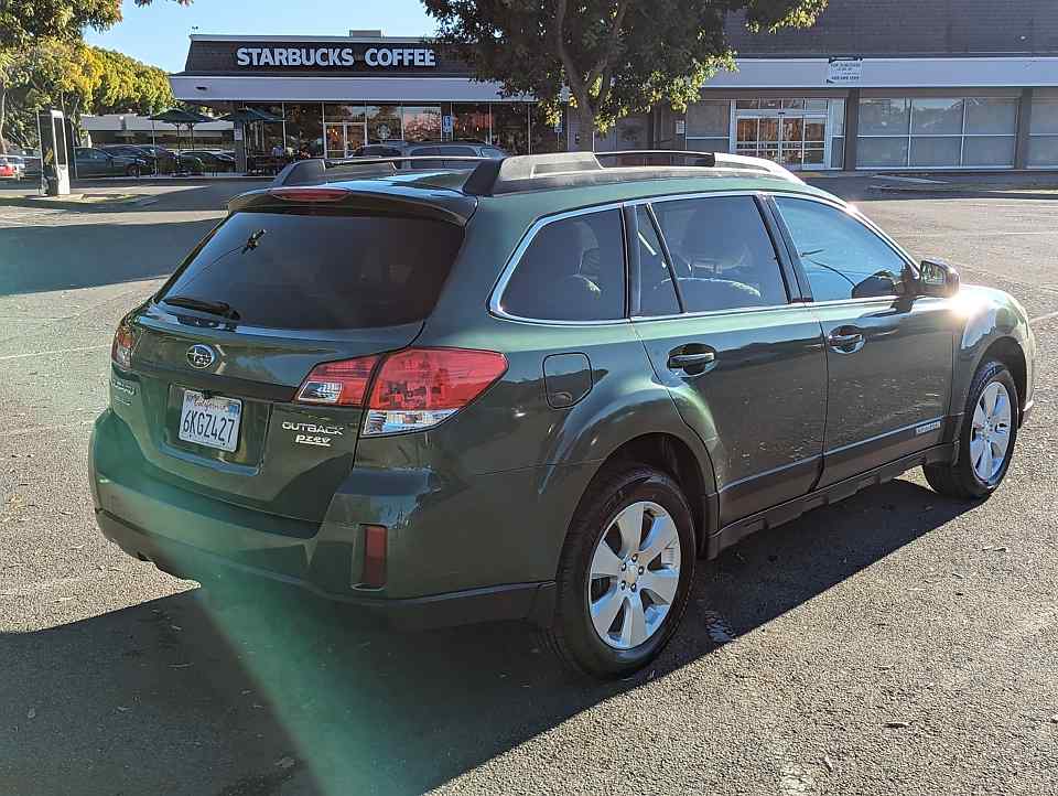 Sold: 2010 Subaru Outback 2.5i Limited
