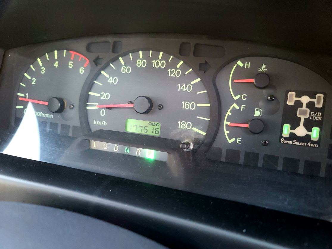 Sold: 1996 Mitsubishi Delica Space Gear Super Exceed