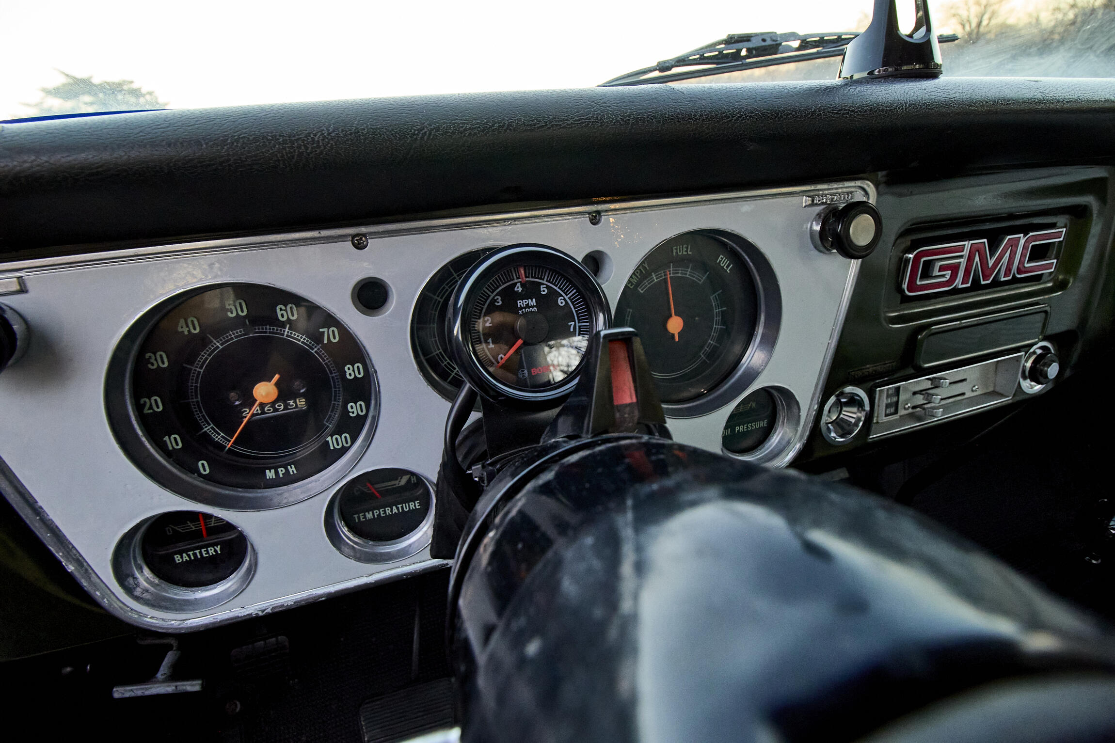 Sold: 1972 GMC 2500 Super Custom 4x4