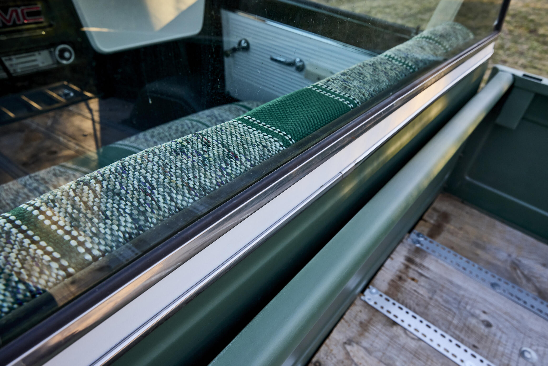 Sold: 1972 GMC 2500 Super Custom 4x4