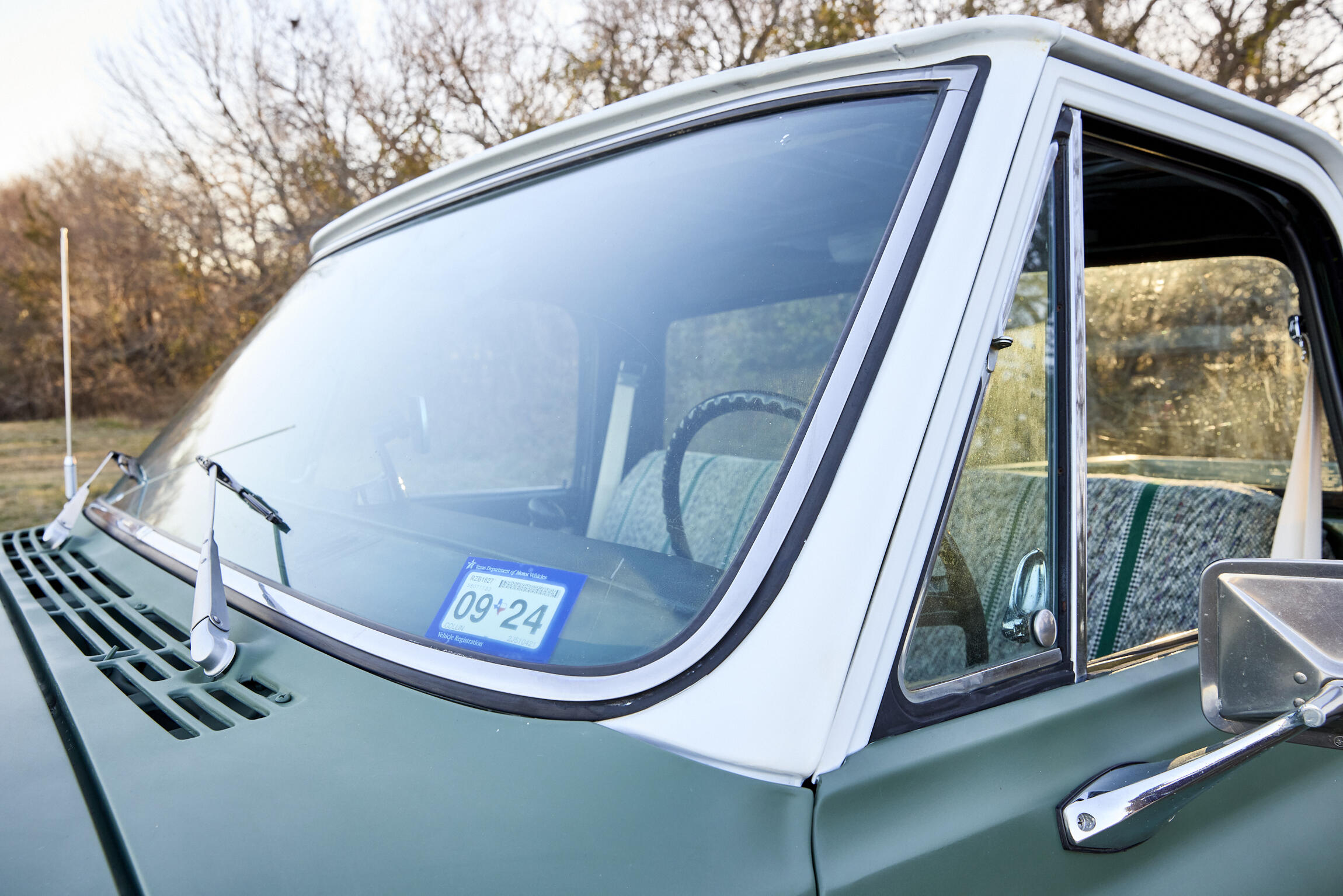 Sold: 1972 GMC 2500 Super Custom 4x4