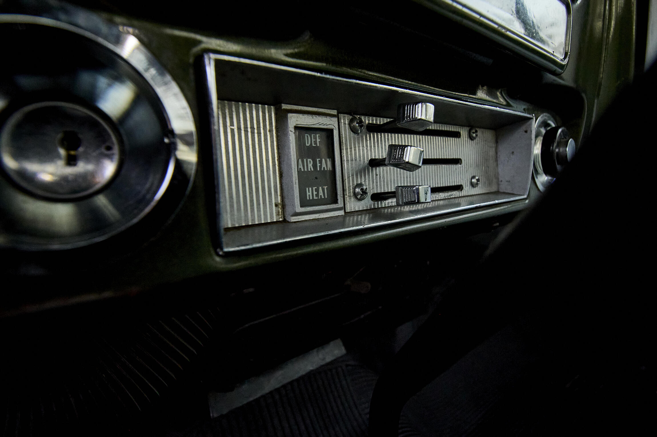 Sold: 1972 GMC 2500 Super Custom 4x4