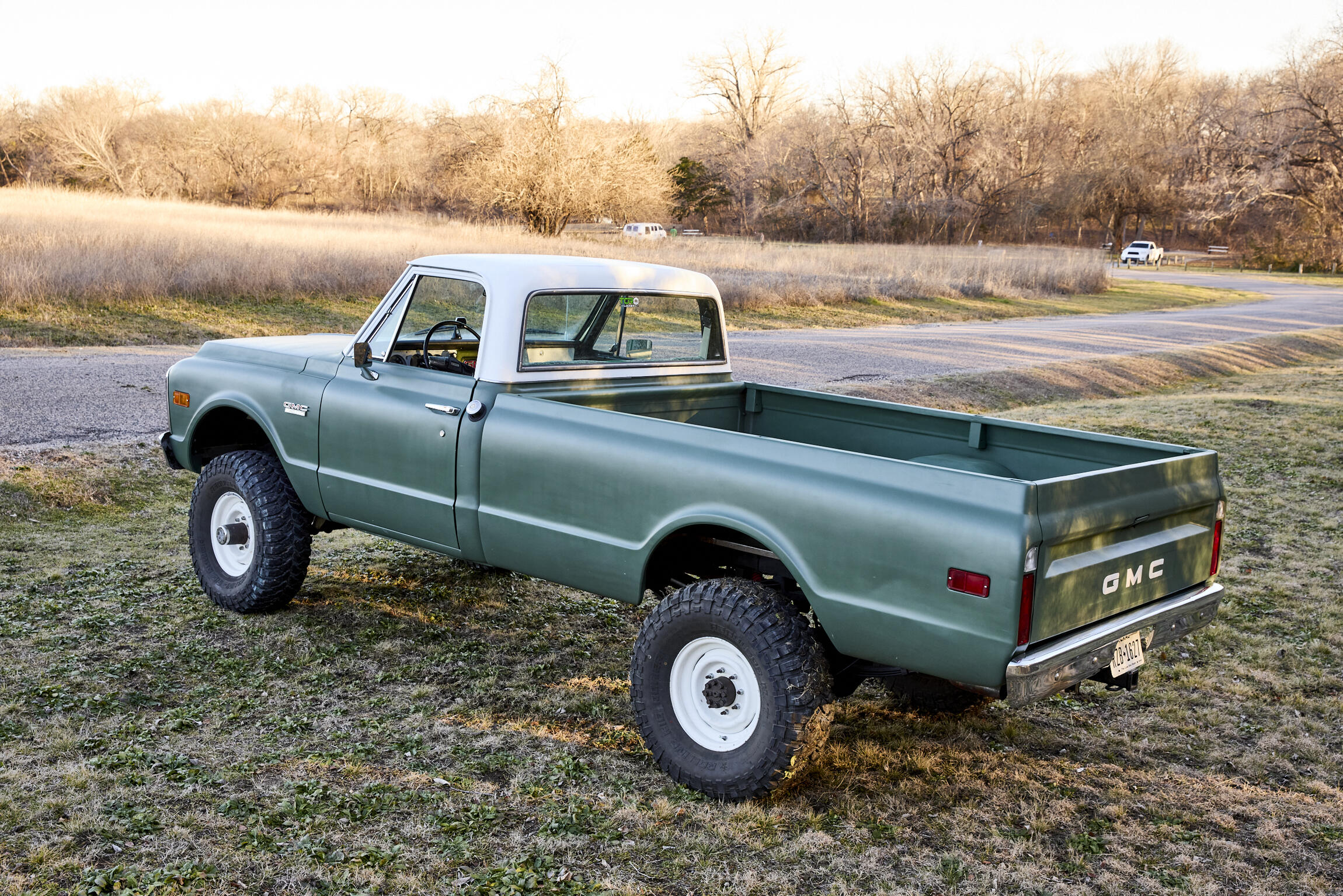 Sold: 1972 GMC 2500 Super Custom 4x4