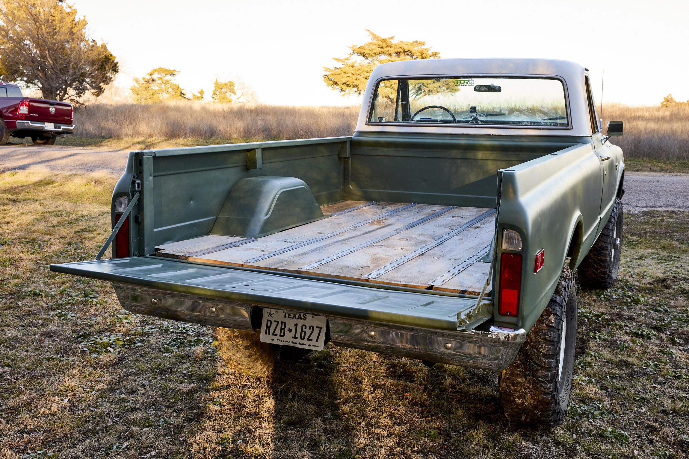 Sold: 1972 GMC 2500 Super Custom 4x4
