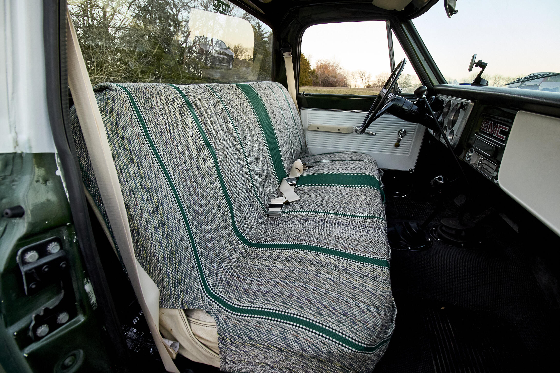 Sold: 1972 GMC 2500 Super Custom 4x4