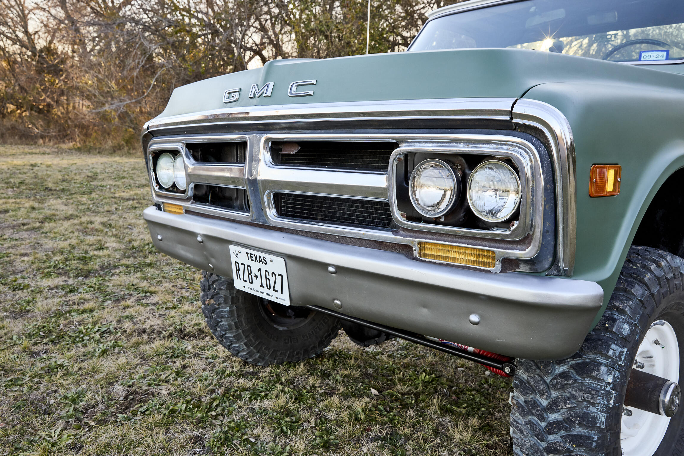 Sold: 1972 GMC 2500 Super Custom 4x4