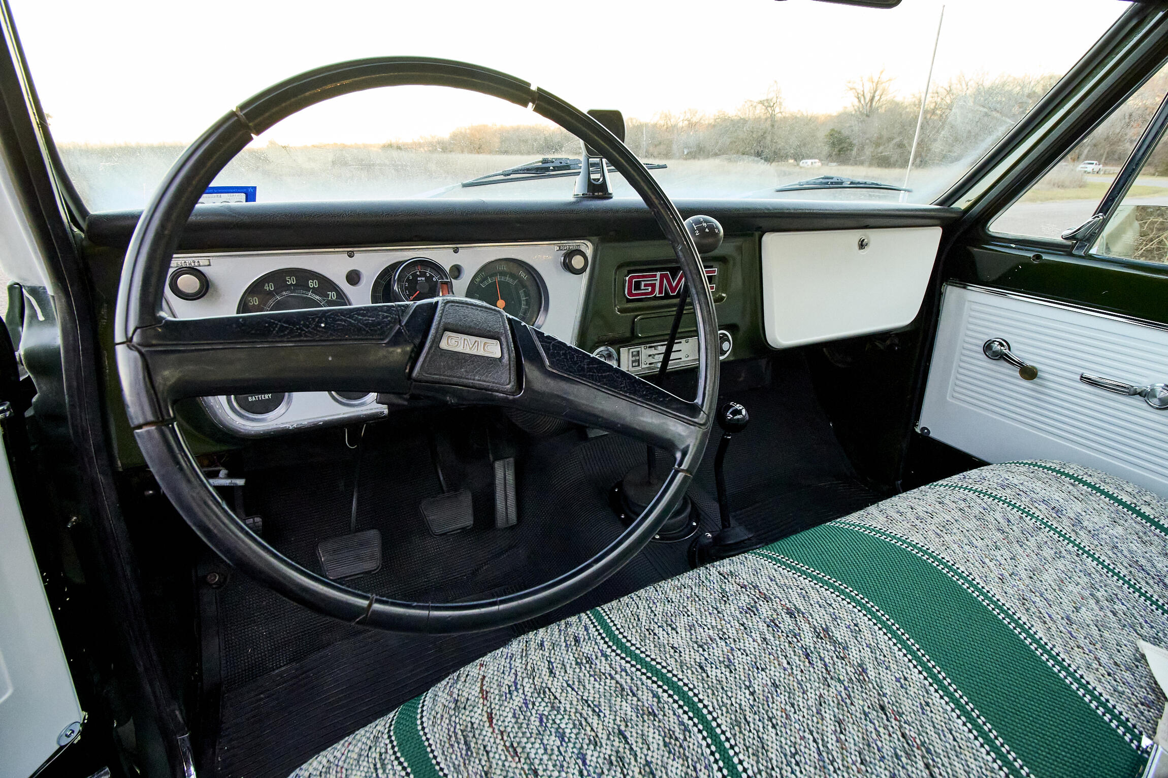 Sold: 1972 GMC 2500 Super Custom 4x4