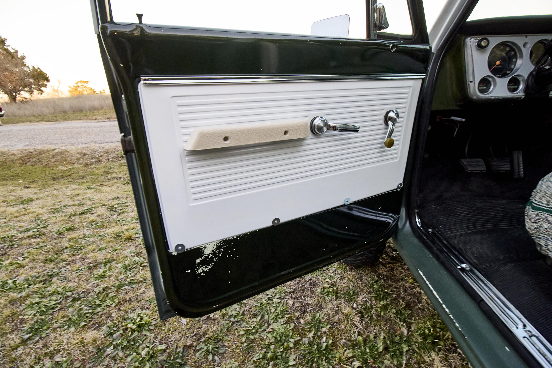 Sold: 1972 GMC 2500 Super Custom 4x4