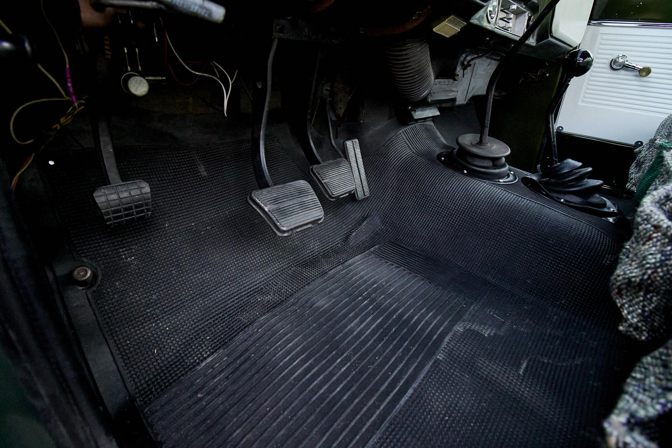 Sold: 1972 GMC 2500 Super Custom 4x4